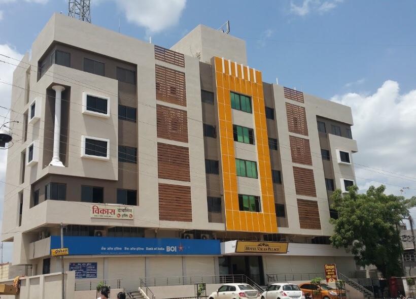 Hotel Vikas Palace Solapur Buitenkant foto
